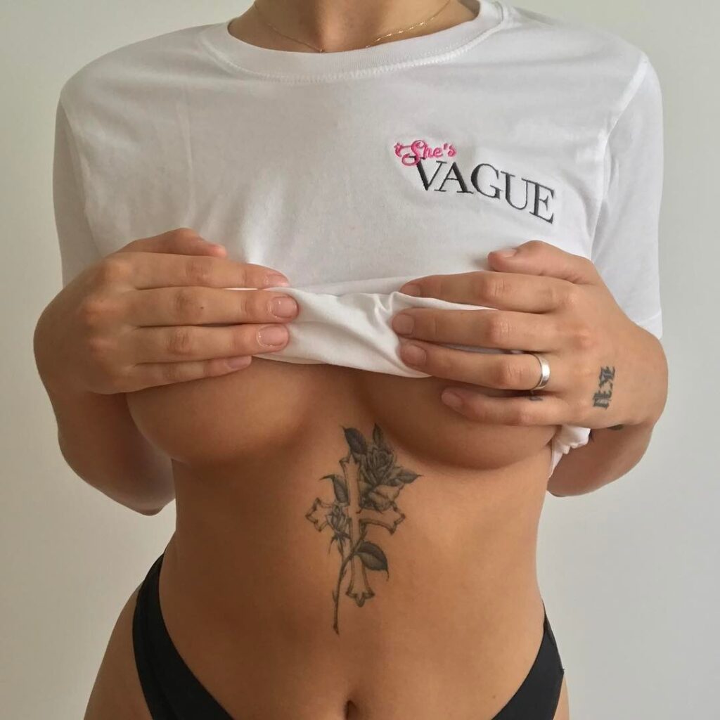 TikTok – Instagram – Vulgarartist – Nude