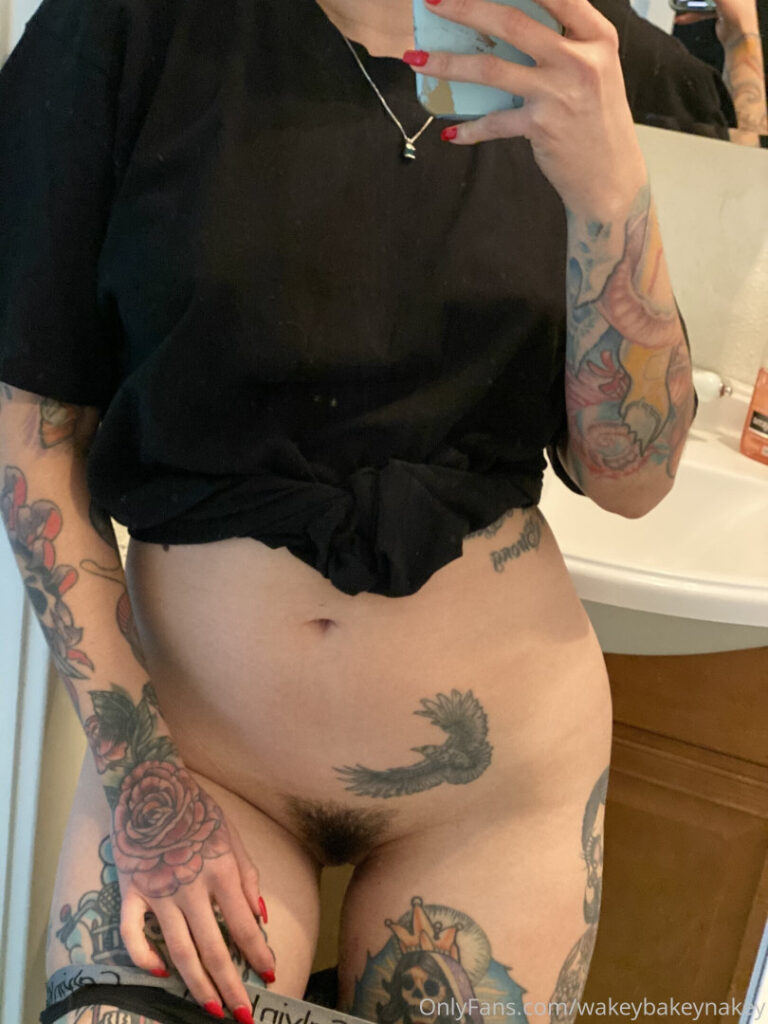 OnlyFans – wakeynbakeynakey – Nude