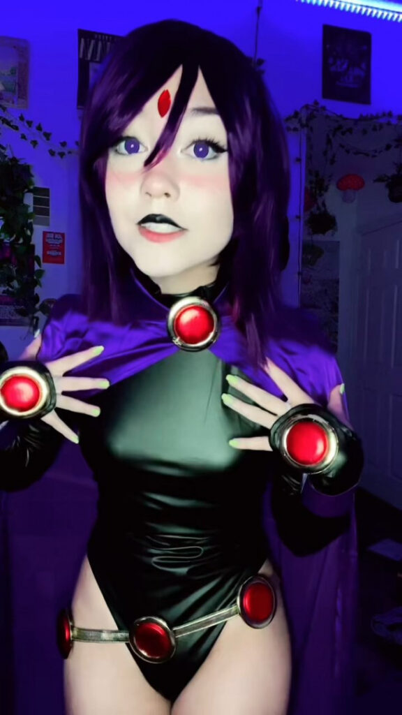 TikTok – weirdfishesbyradiohead / sushibro.o / sushiho.oe / sophisacowboy – Nude