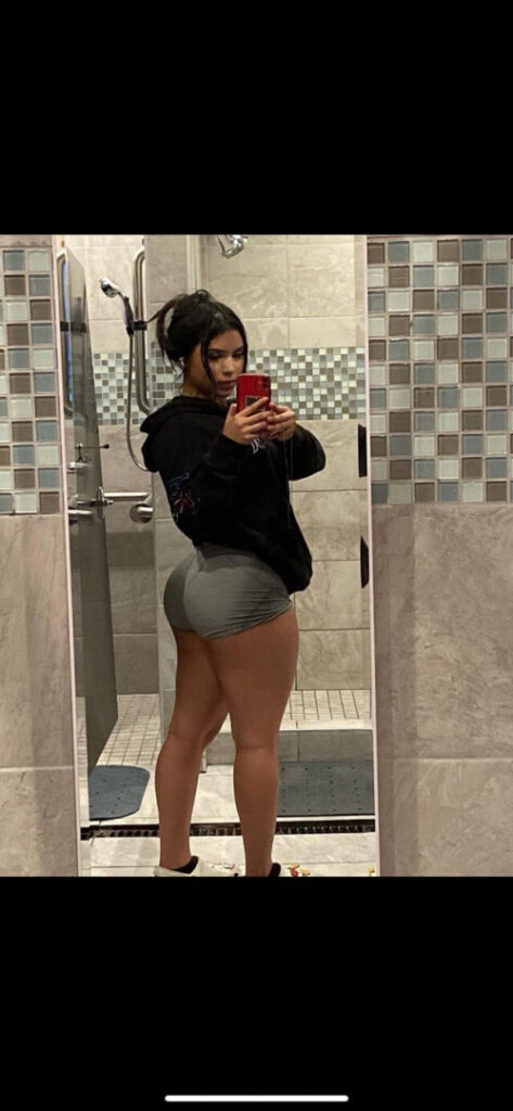 Weluvanahii – Anahi – Nude