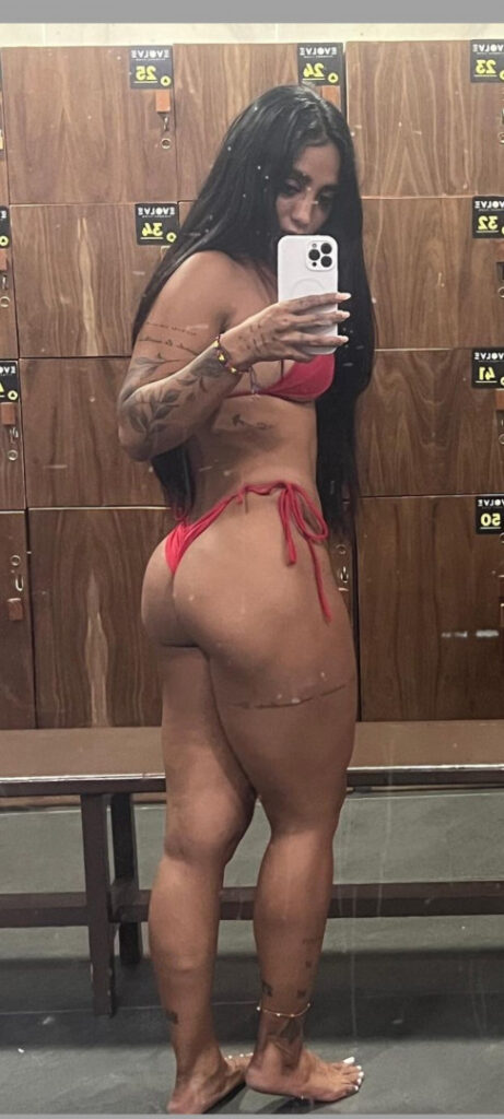 OnlyFans – Instagram – Latina – Yescanales/ Yessscana/ Yesssca/ Yes – Nude