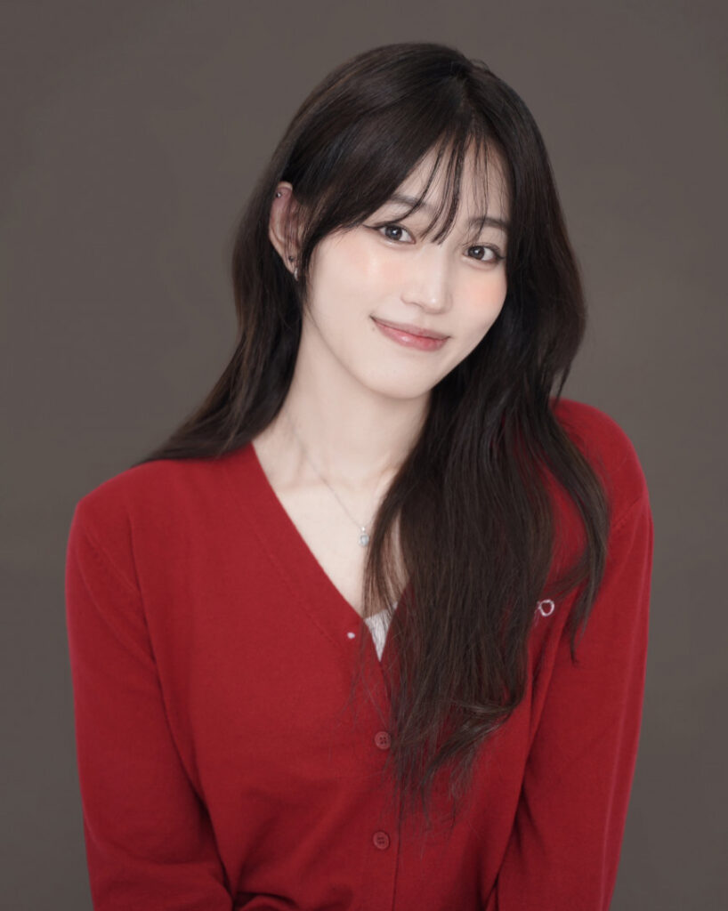 Twitch – Petite – Asian – Yoojin / Yoojpls – Nude