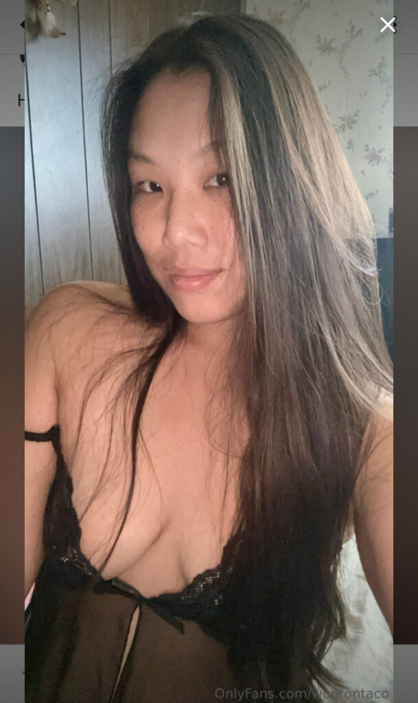 OnlyFans – Your Fave Asian @wontontaco – Nude