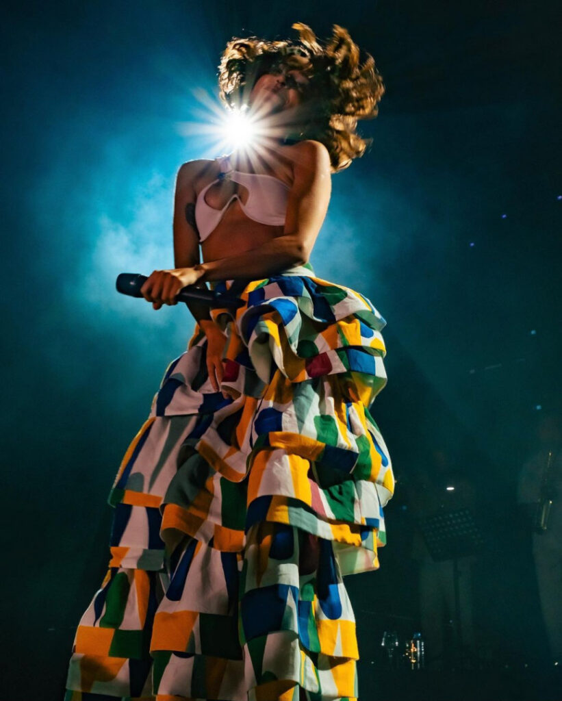 Instagram – Zeynep Bastık – Nude