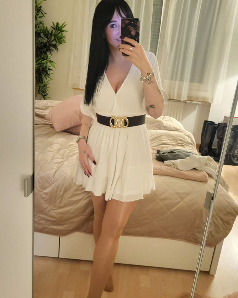 Instagram – 19th_nylon_lady82 – Nude Leaks