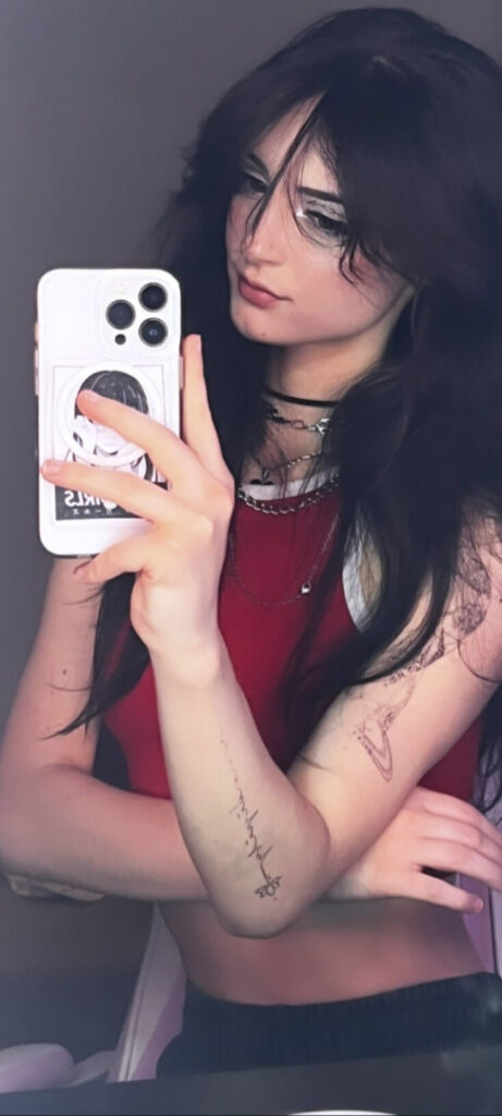 TikTok – Instagram – 1Kyle8 – Nude