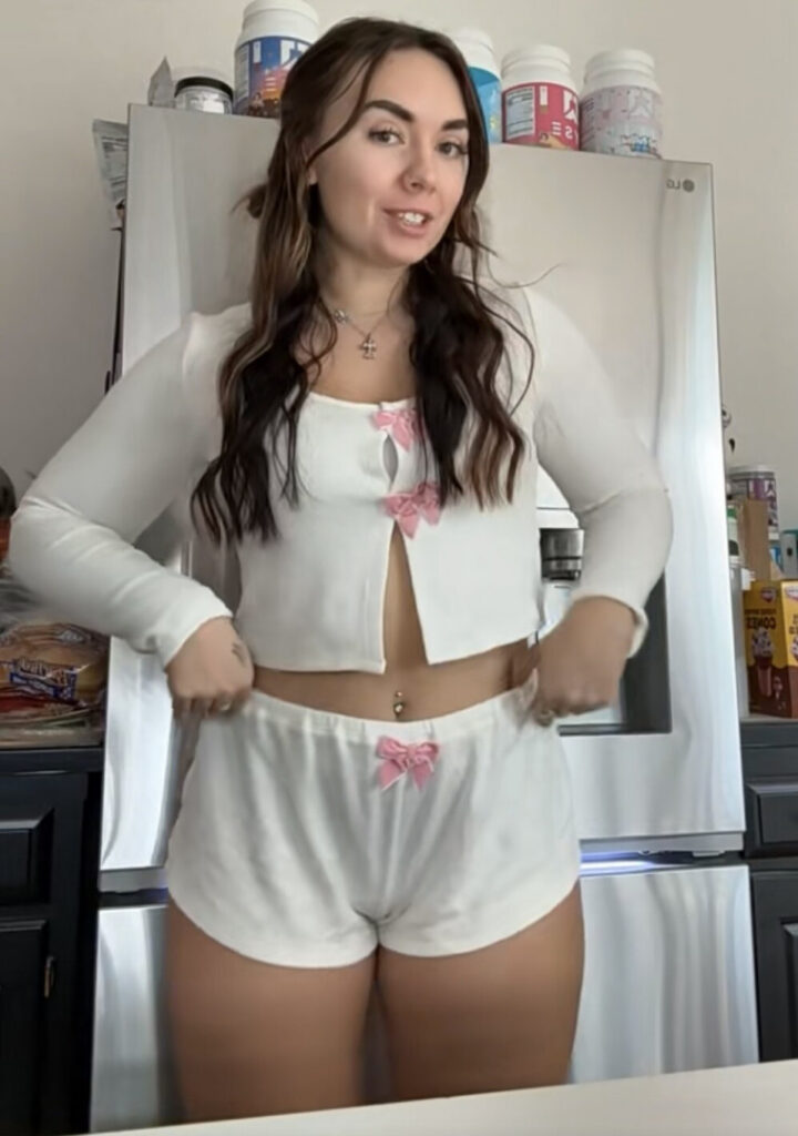 TikTok – Instagram – ⠀X⠀ – Abby Berner – Nude Leaks