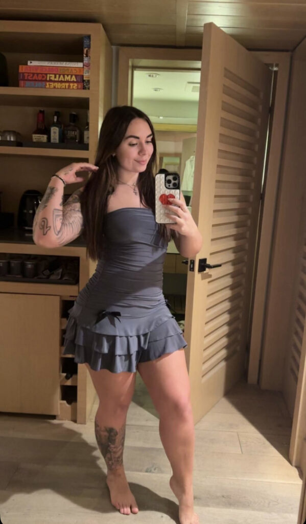 TikTok – Instagram – ⠀X⠀ – Abby Berner – Nude Leaks