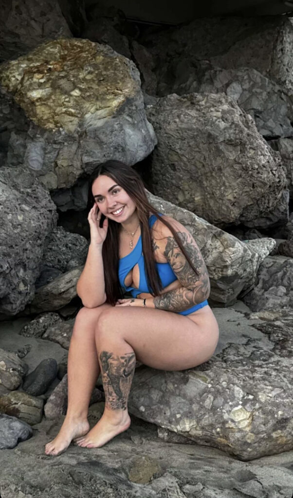 TikTok – Instagram – ⠀X⠀ – Abby Berner – Nude Leaks