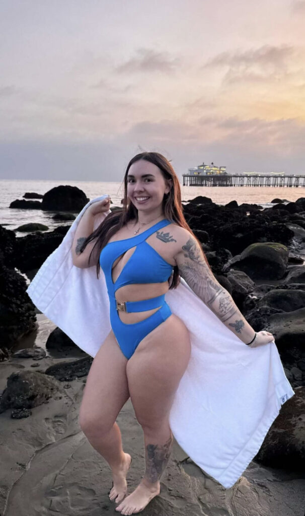 TikTok – Instagram – ⠀X⠀ – Abby Berner – Nude Leaks