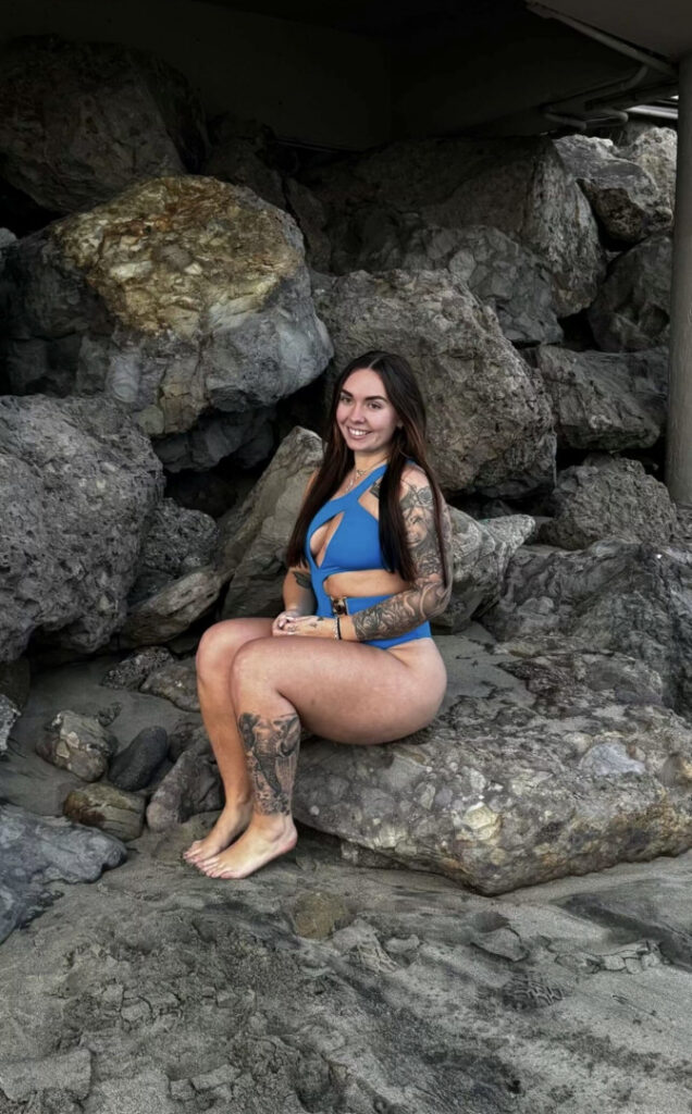 TikTok – Instagram – ⠀X⠀ – Abby Berner – Nude Leaks