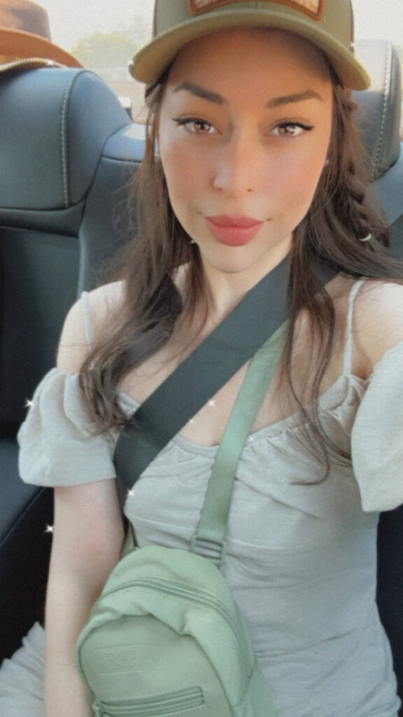 Twitch – KICK – Latina – ADREELUX – Nude