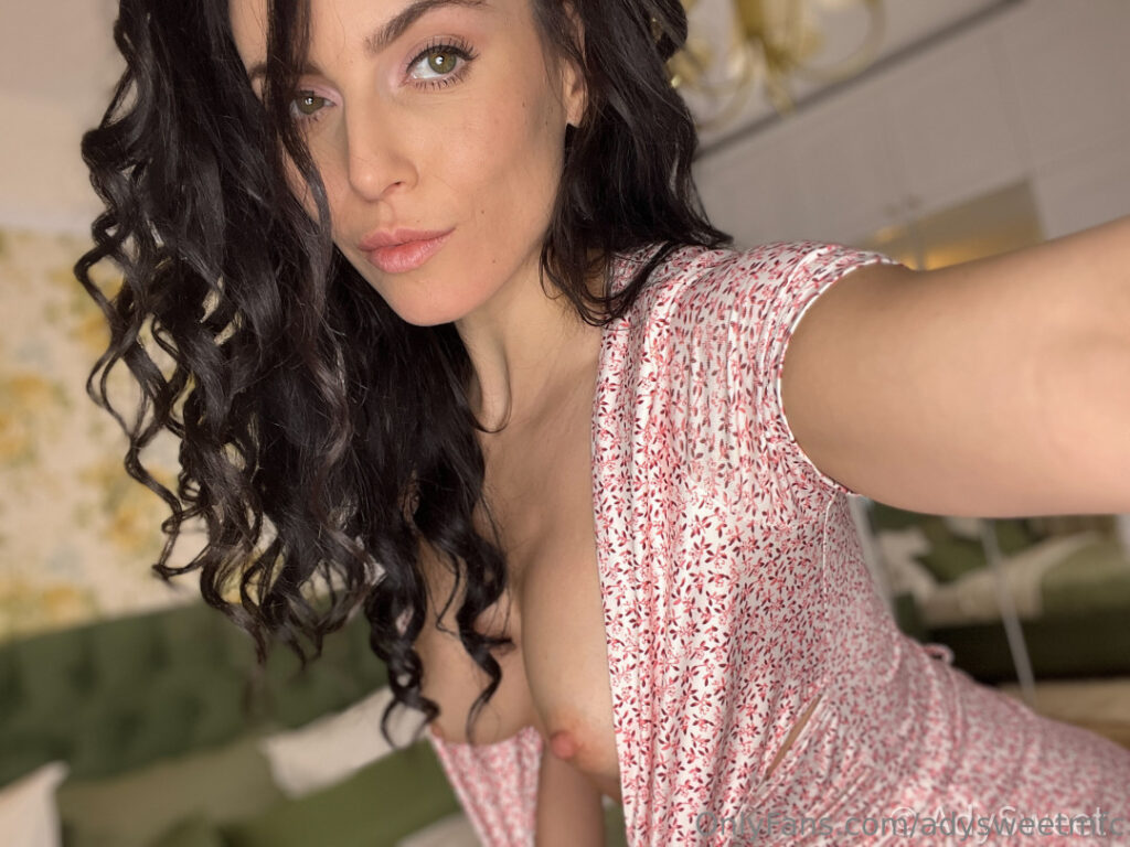OnlyFans – Adysweet – Nude