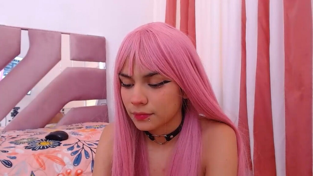 Cam Girls – Akamehills – Nude Leaks