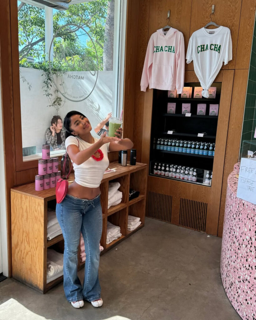 Instagram – Akirayass / Boukri yasmina – Nude