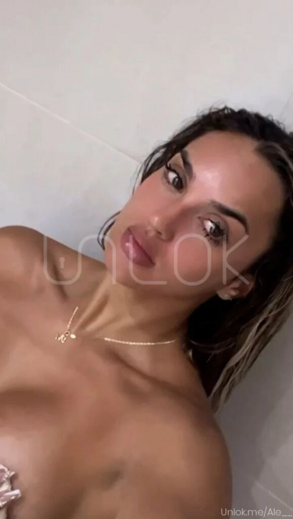 Instagram – Latina – Alejandra Martinez – Nude Leaks