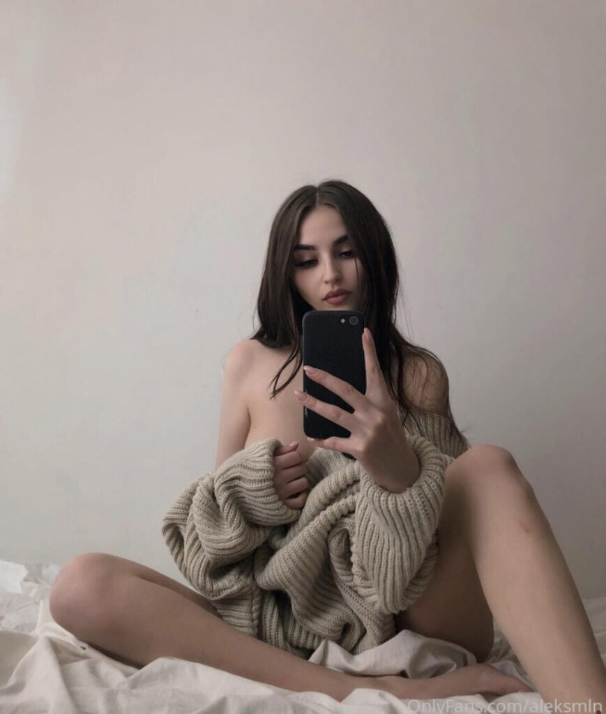 OnlyFans – TikTok – Aleksmlnv (aleksnmln) – Nude