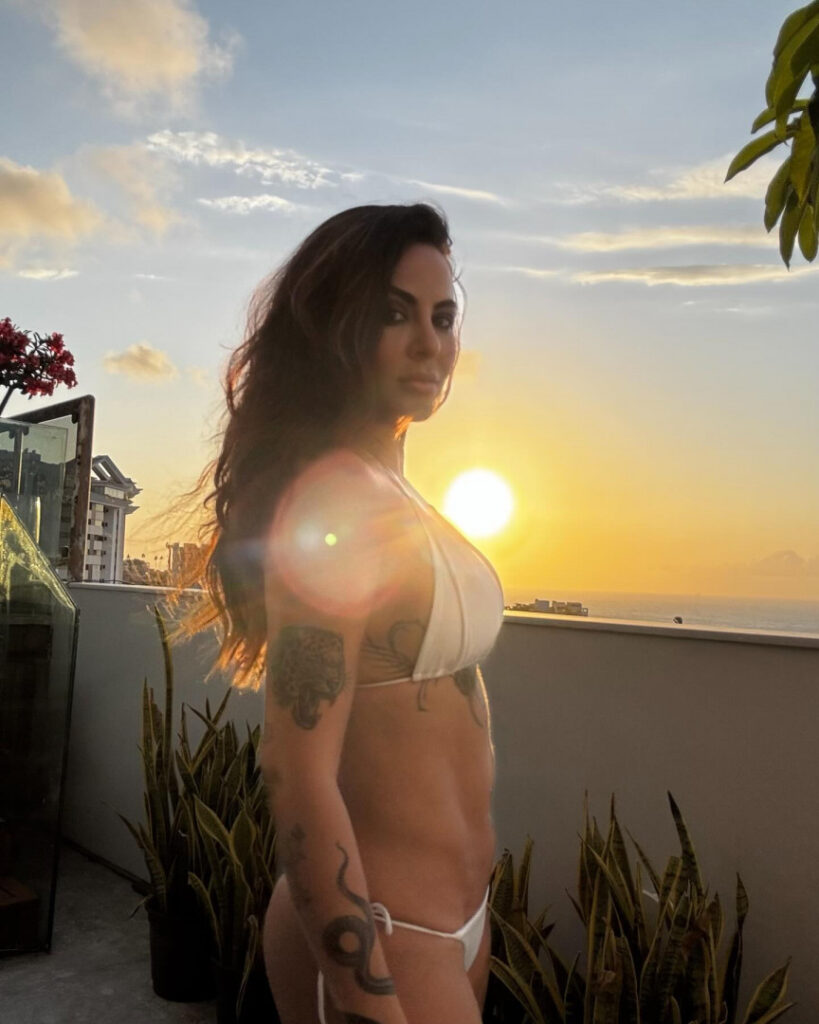 Brazil – Celeb – Alinne Rosa – Nude Leaks