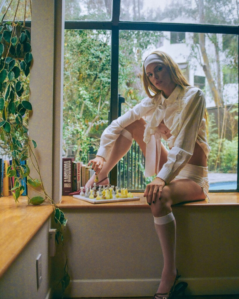 Instagram – alissa violet – Nude