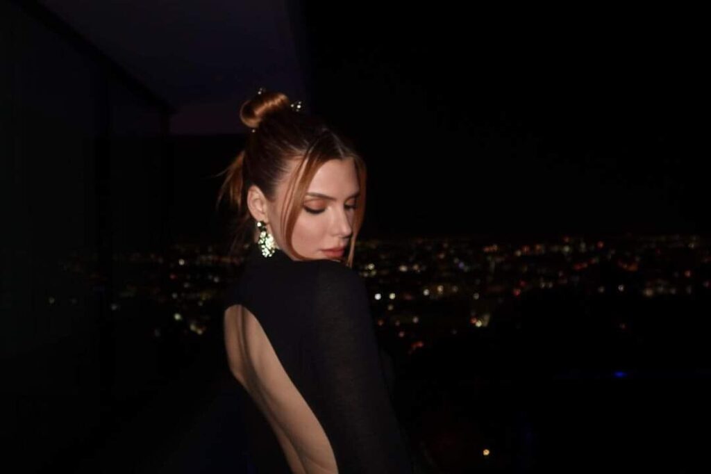 Instagram – alissa violet – Nude