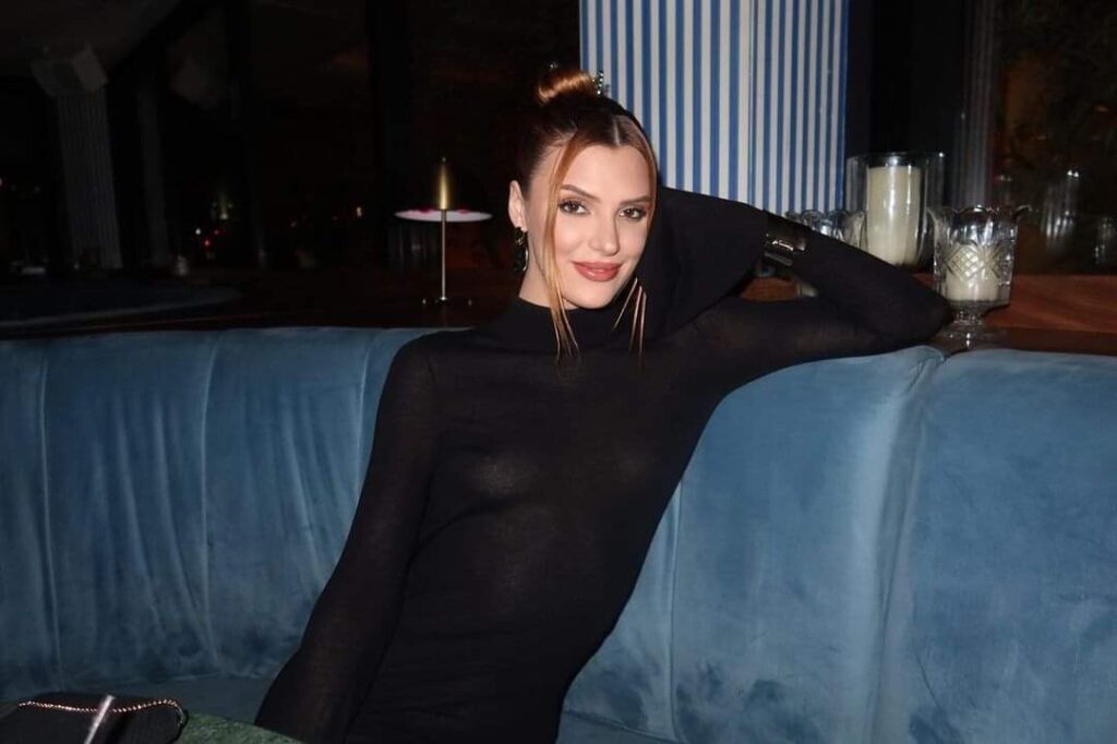 Instagram – alissa violet – Nude