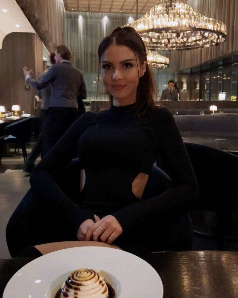 Twitch – Aliythia – Nude