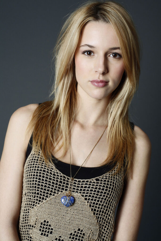 Celeb – Alona Tal – Nude