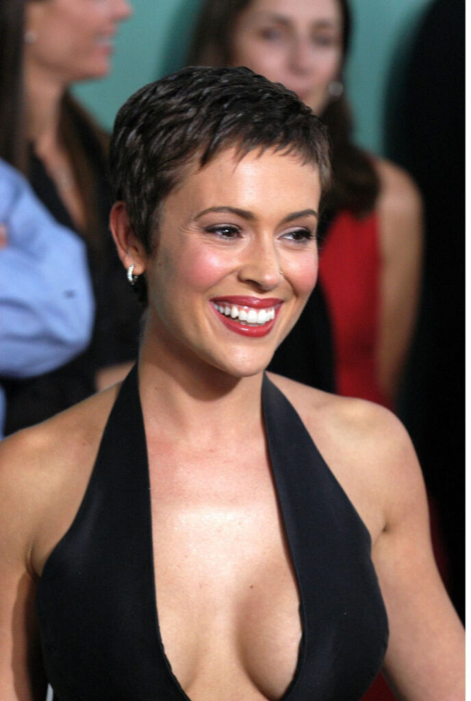 Celeb – Alyssa Milano – Nude