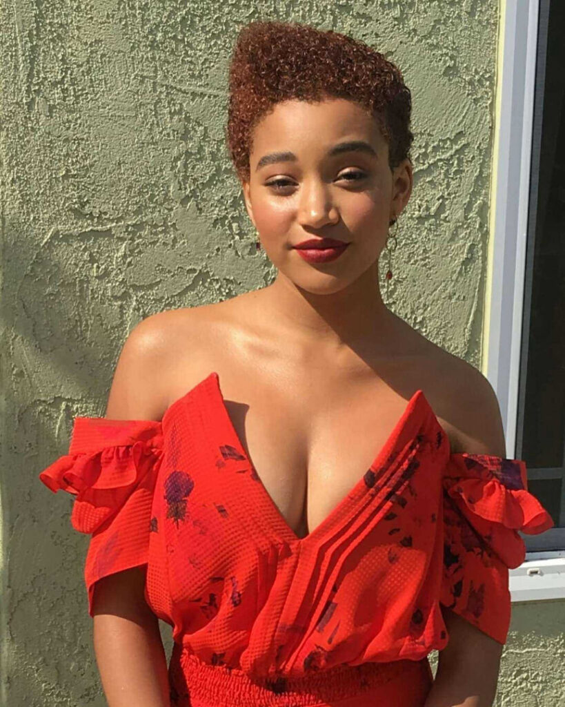 Celeb – Ebony – Amandla Stenberg – Nude