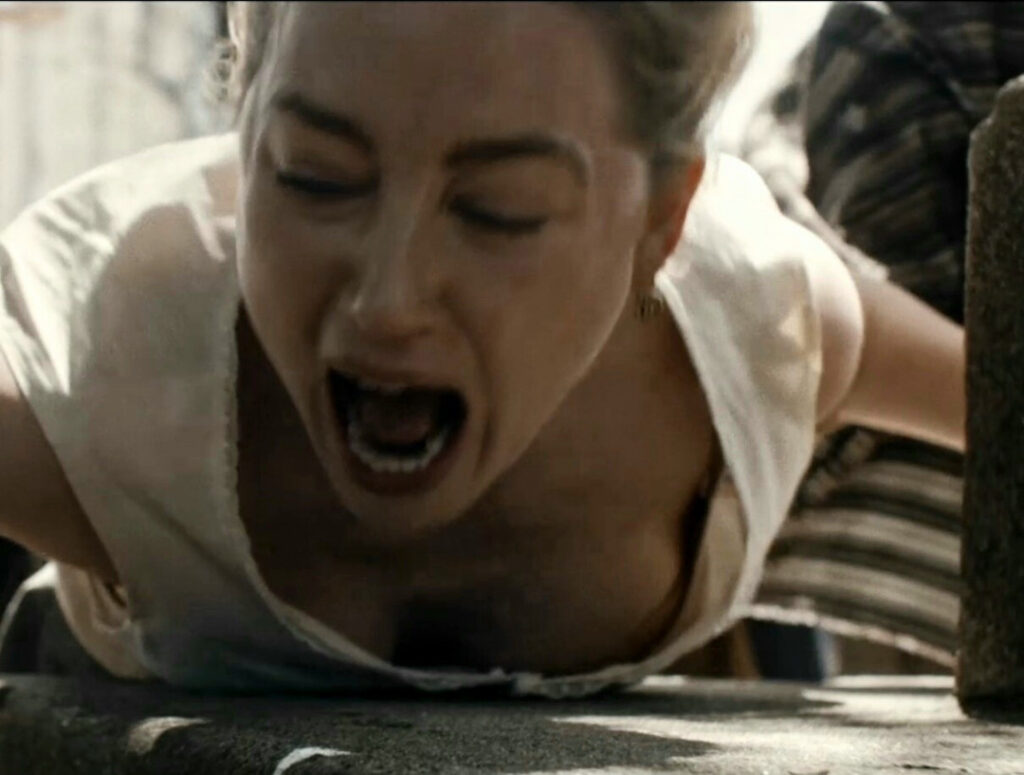 Celeb – Amber Heard – Nude