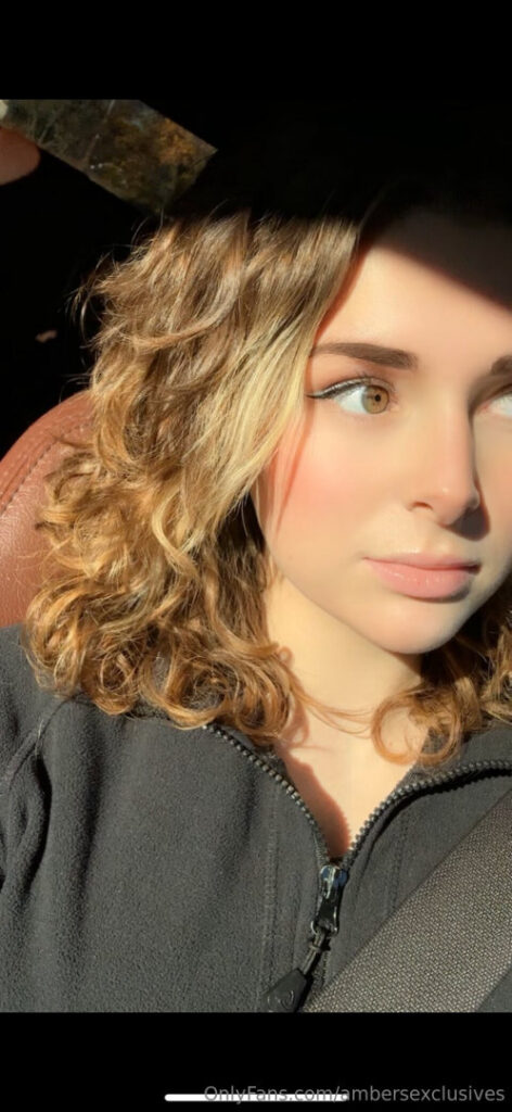 OnlyFans – ambersexclusives/motomags17 – Nude