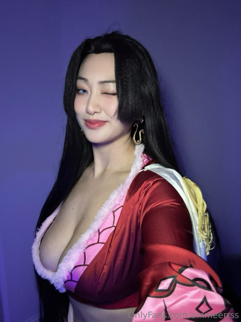 OnlyFans – Asian – @ammeerrss / @waifuamerz – Nude