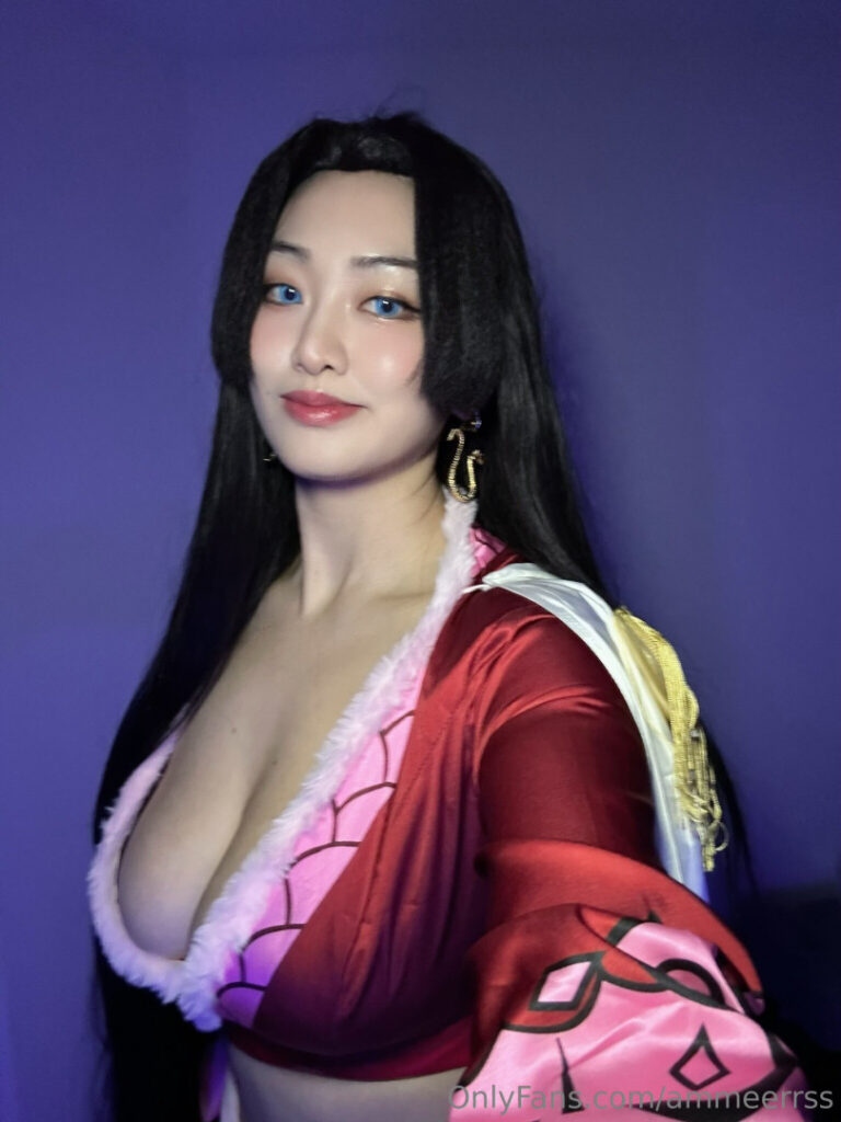 OnlyFans – Asian – @ammeerrss / @waifuamerz – Nude