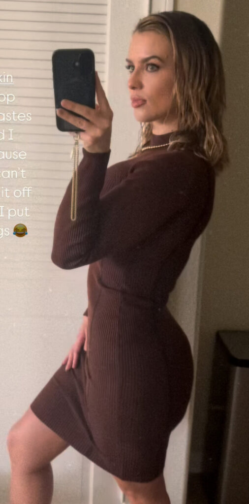 OnlyFans – Instagram – T H I C C – Amy Jackson (theallamericanbadgirl) – Nude