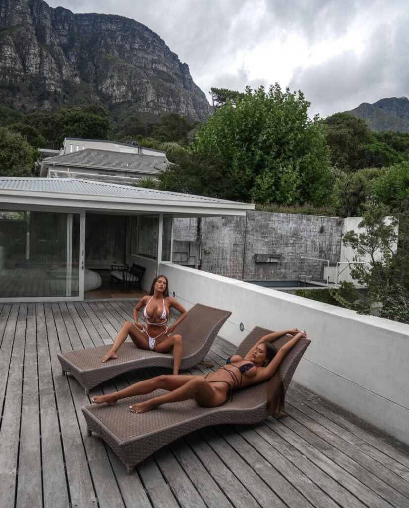 Instagram – Anastasia Anikina – Nude