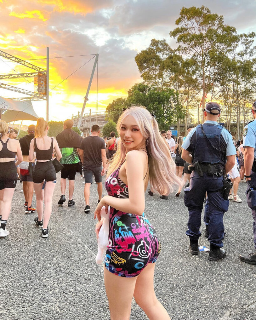 TikTok – Instagram – Asian – Anastasia Tong / anxstasiaa.t – Nude Leaks