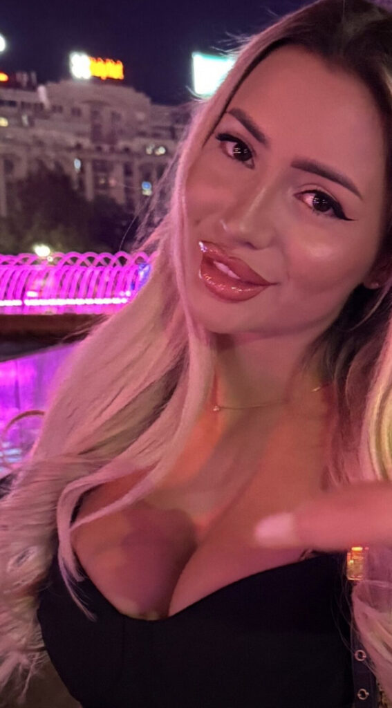 Cam Girls – AndreaAlena – Nude Leaks