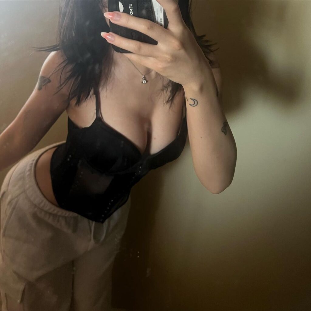 OnlyFans – Asian – Angeifei – Nude