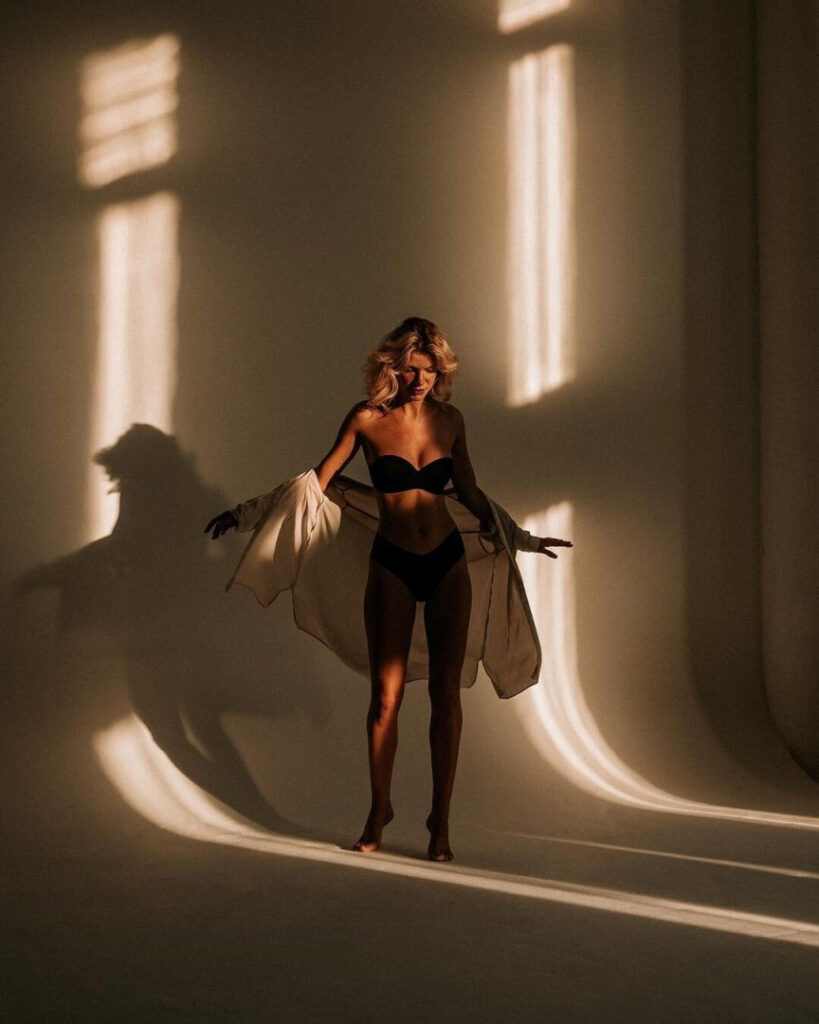 Celeb – Angela Olszewska – Nude