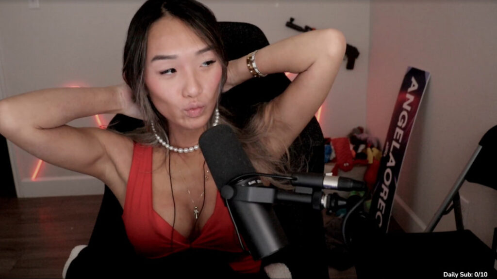 Twitch – Asian – angelaoreo / angelaoreo_ – Nude