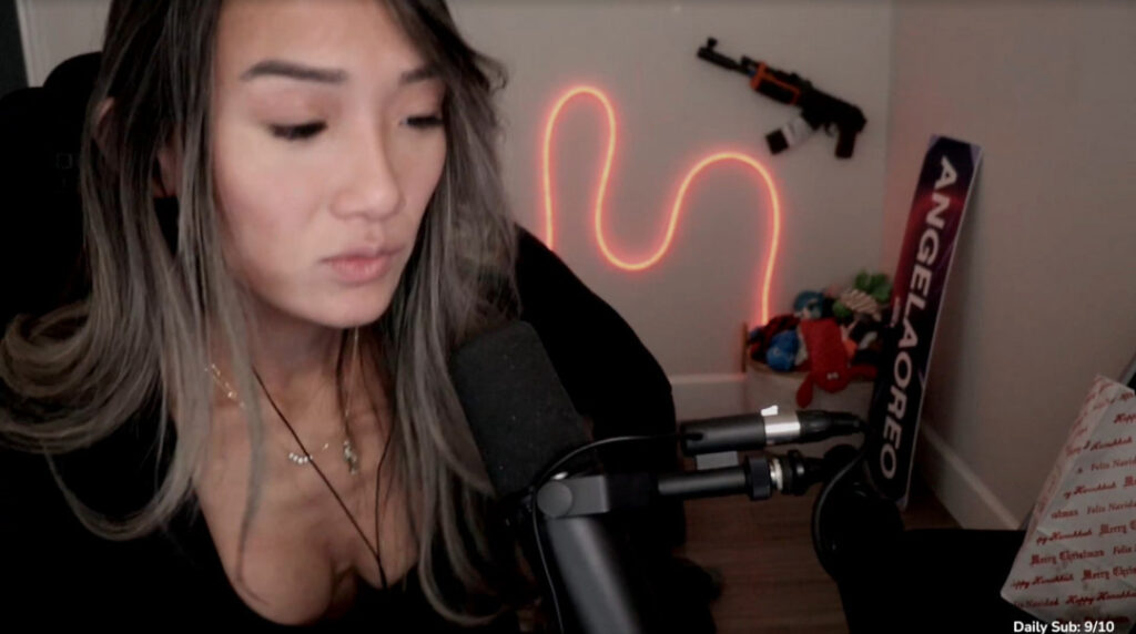 Twitch – Asian – angelaoreo / angelaoreo_ – Nude