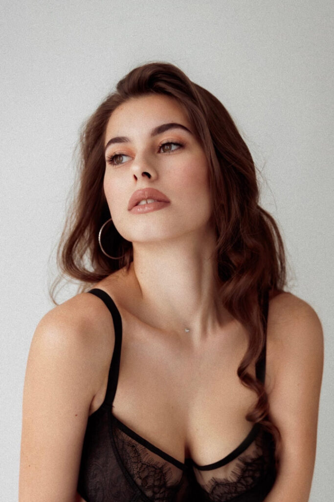 Instagram – Angelina Prosvetova – Nude