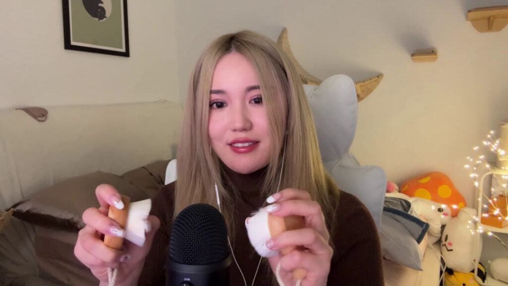 Twitch – Asian – AngelsKimi (Plushys) – Nude