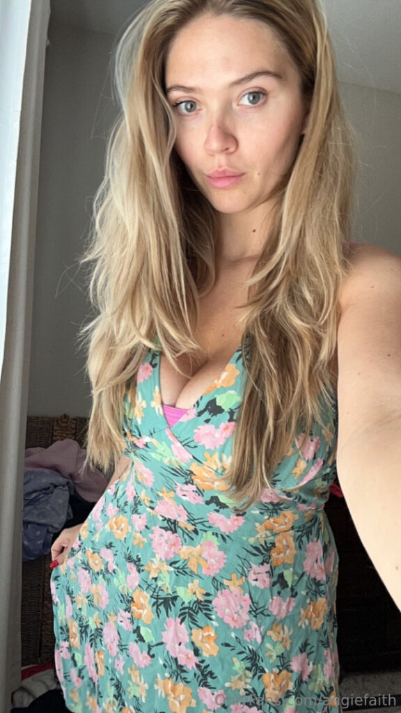 OnlyFans – Cam Girls – Angie Faith | angiefaith – Nude