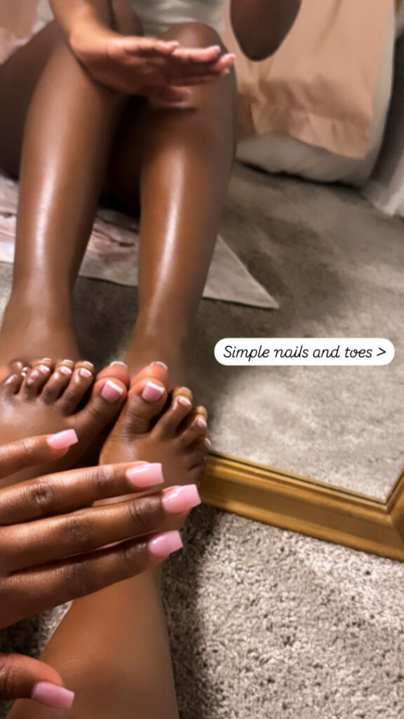 TikTok – Instagram – annarennsworld, anna renn – Nude Leaks