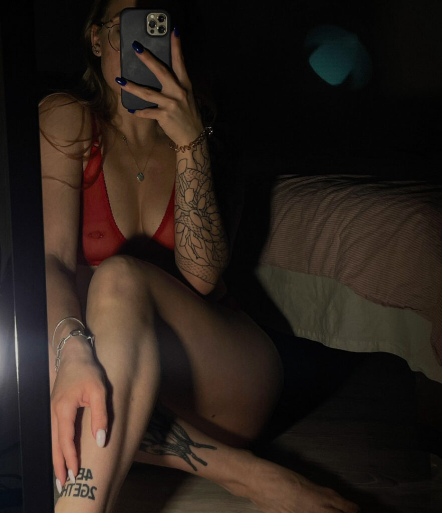 Boosty – Arinawhynot – Nude Leaks