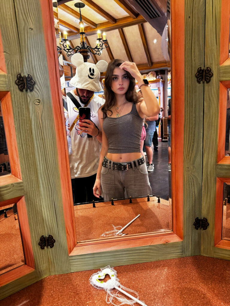 Twitch – Petite – ARUUU – Nude