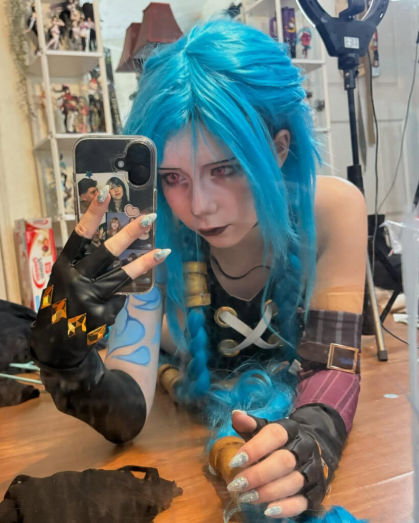 TikTok – Cosplay – ashisbees – Nude