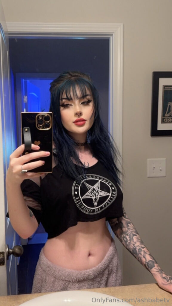 OnlyFans – Ashley Banks / ashbabetv / ashley_banks – Nude