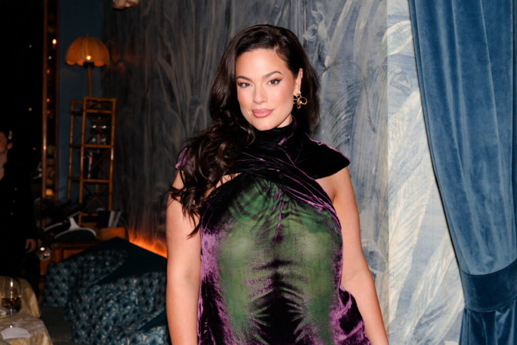 Celeb – Ashley Graham – Nude